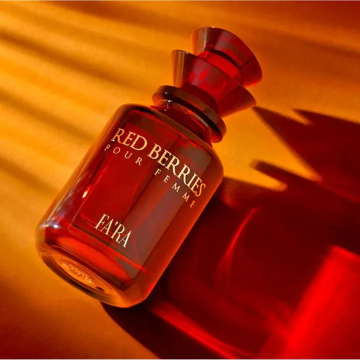 FARA%20Women%20-%20Red%20Berries%20100ml%20-%20Image%203
