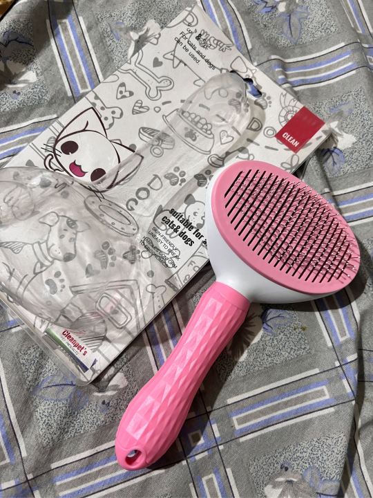 Button%20brush%20for%20cats%20and%20dogs%20/Pet%20Button%20Brush%20-%201%20Push%20Remove%20Hair%20for%20Cats%20Dogs%20Random%20Color%20-%20Image%204