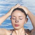 Swimming Ear Plugs & Nose Clip - Random colors. 