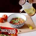 Trickle Jug 1000ml Oil Jug / Vinegar Pourer Dispenser Oil-Sprayer Pot Bottle Dispenser Gadget Cooking. 