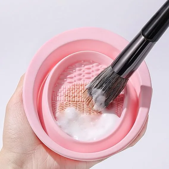Makeup%20Brush%20Cleaning%20bowl,%20Silicone%20Makeup%20Brush%20Cleaning%20Mat,%20Cosmetic%20Brush%20Cleaner,%20Foldable%20Brush%20Cleaning%20Pad,%20Suitable%20for%20Makeup%20Brush,%20Makeup%20Sponge,%20Powder%20Puff%20-%20Image%204