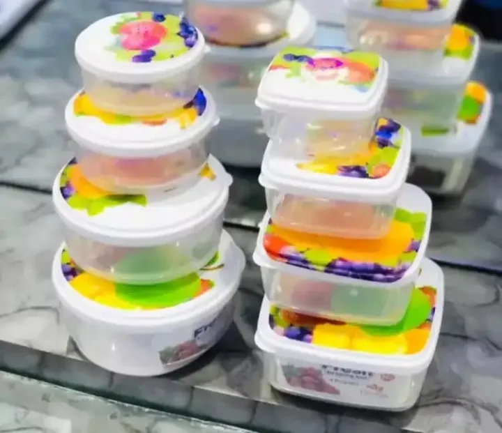 Food%20Container%20Bowl%20Microwave%20Safe%20BPA%20Free%20Plastic%20Bowl%20-%204%20Pcs%20Set%20Storage%20Jar,%20Box,%20Multipurpose%20Bowl%20Fine%20Quality%20-%20Fresh%20Keeping%20Bowl%20Set%20-%20Image%203