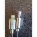 BIG IDEA APPLE MICRO USB CABLE. 
