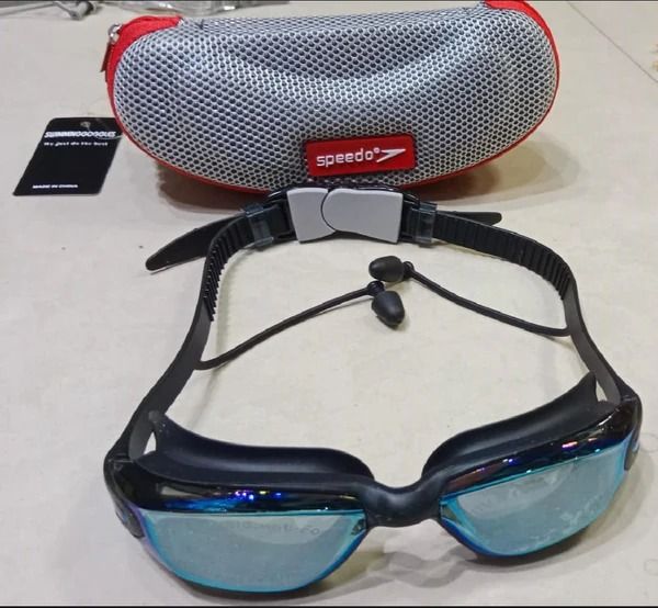 Speedo%20Professional%20Swimming%20Goggles%20%E2%80%93%20Anti-Fog,%20UV%20Protection,%20Adjustable%20Silicone%20Strap%20GREY%20BOX%20Speedo%20Professional%20Swimming%20Goggles%20%E2%80%93%20Anti-Fog,%20UV%20Protection,%20Adjustable%20Silicone%20Strap%20%E2%80%93%20Grey%20Box%20%7C%20Premium%20Swim%20Eyewear%20for%20Men%20&%20Women%20-%20Image%202
