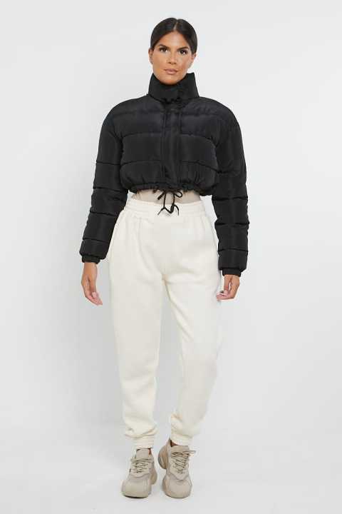 Women's%20Padded%20Crop%20Puffer%20Jacket%20%E2%80%93%20Warm%20and%20Stylish%20Winter%20Wear%20-%20Image%2010
