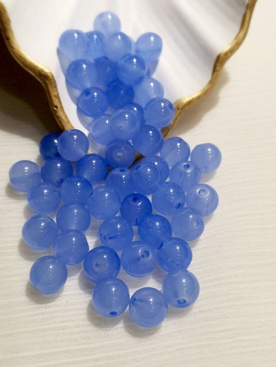 100pcs%20Glossy%20Round%208mm%20Craft%20Beads%20%E2%80%93%20Round%20Stones%20for%20Jewelry,%20Sewing%20&%20DIY%20Decoration%20-%20Image%204