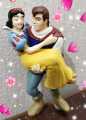 Disney Snow White & Prince Charming Lovely Romantic Figure. 