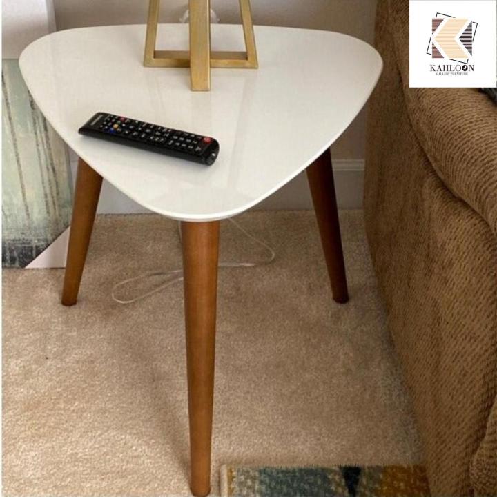 Kahloon Furniture Wood Side Table, Triangle Modern Brown End Table Small Coffee Table Nightstand for Living Room Bedroom Small Spaces Outdoor Indoor Balcony, Triangle