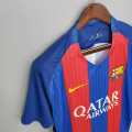 Original Messi full kit Barcelona FC - Available new. 