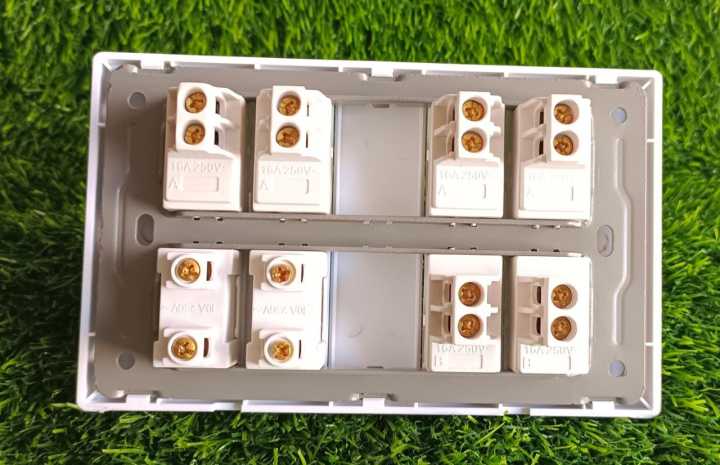 6%20Switches+2%20Sockets%20Electric%20China%20Fitting%20Sheet%20China%20Switch%20Board-%20ECM%20Metal%20Series%20-%20Image%204