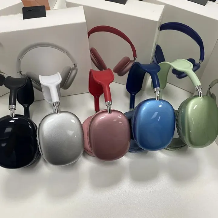 Wireless%20Bluetooth%20Over-Ear%20Headphones%20%20Deep%20Bass%20Stereo%20Sound%20%20Foldable%20&%20Adjustable%20Design%20%20Built-in%20Microphone%20%20Comfortable%20Ear%20Cushions%20%20Long%20Battery%20Backup%20%20Universal%20Compatibility%20-%20Image%203