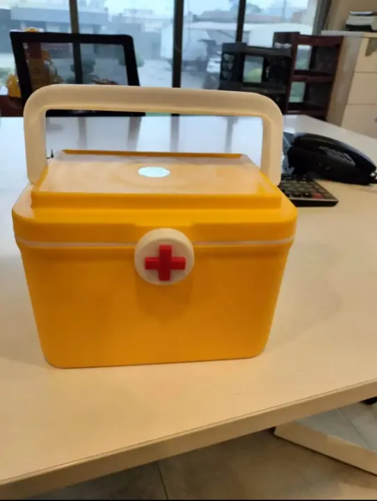 First%20Aid%20Kit%20Box%20Lockable%20Medicine%20Storage%20Box%20Family%20Emergency%20Kit%20Cabinet%20Organizer%20with%20Detachable%20Tray%20&%20Handle%20Portable%20for%20Home%20Camping%20Travel%20Hiking%20-%20Image%207