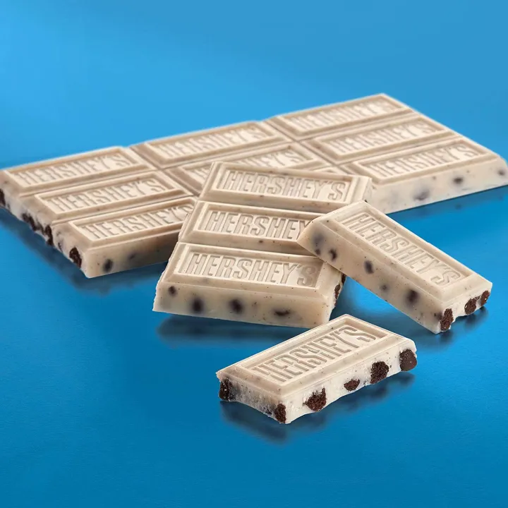 Chocolate%20%7C%20Hershey's%20Cookies%20&%20Cream%20Giant%20Bar%20%7C%2025pieces%20inside%20%20%7C%20208g%20Imported%20&%20original%20quality%20%7CChocolate%20bar%20%7CHershyes%20chocolate%20-%20Image%202