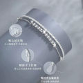 Romantic baby's breath bracelet women's Japanese and Korean version of ins style light luxury niche design high-end sense to give girlfriend Qixi gifts. 