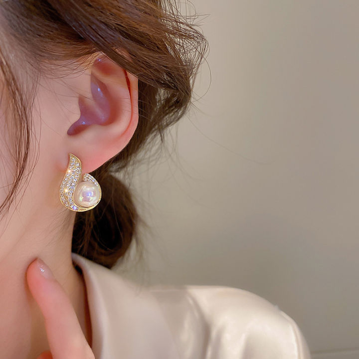 1Pair New Earrings Pearls Water Drop Earrings Fashionable Temperament Earring Layor