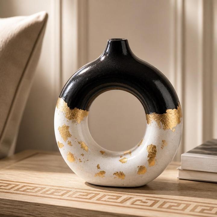 Donut%20Shape%20Ceramic%20Vase,%20Modern%20Luxury%20Home%20Decor,%20Perfect%20for%20Fresh%20or%20Artificial%20Flowers%20-%20Image%209