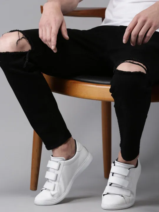 Jet%20Black%20Ripped%20Denim%20Jeans%20For%20Men%20-%20Image%203