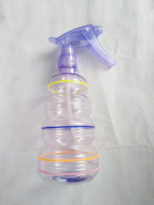 High%20Quality%20Imported%20Plastic%20shower%20bottle,water%20spray%20bottle%20700ml%20-%20Image%202