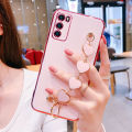 For OPPO A16 Back Cover with Love Heart Chain Wrist Strap Fashion Bracelet Shiny Plating Bumper Protective Case Silicone Shockproof Mobile Phone Cases. 