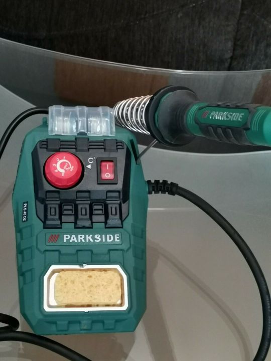 Parkside Universal Variable heat 230V-50HZ Soldering Iron PLS 48 D2 48w Soldering Station with Accessories for Electronics, Model Making.