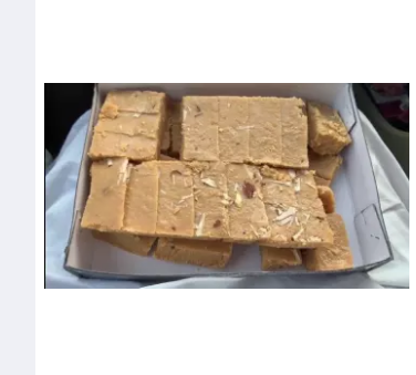 Khushi%20Sweet%20/%20Mithai-1kgSpecial%20Desi%20Ghee%20Barfi%20Mian%20Channu%20-%20Image%203