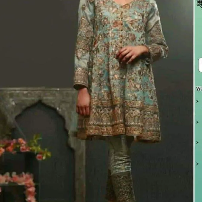 Heavy%20embroidered%20fancy%20wedding%20%20mesori%20dress%20-%20Image%203