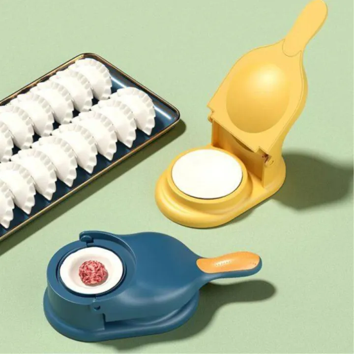 Dumpling%20maker%20with%20a%20box%20that%20can%20make%20two%20dumplings%20at%20once%20-%20Image%202