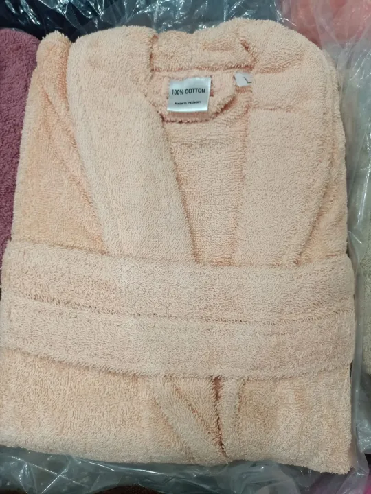 Bathrobe%20for%20Men%20and%20Women,%20Made%20of%20100%25%20Cotton%20Bathrobe%20--%20ORBIT%20HOME%20-%20Image%202