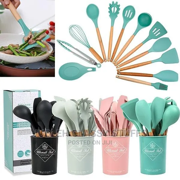 12Pcs-Silicone%20Kitchenware%20Set%20Kitchen%20Utensils%20Cooking%20Sets%20Non-stick%20Spatula%20Silicone%20Kitchen%20Tools%20with%20Wooden%20Handle%20Heat%20Resistant%20Non-Toxic%20BPA%20Free%20-%20Image%207