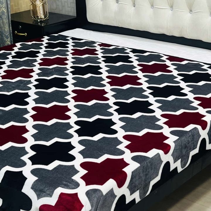 High quality  Fleece velvet bed sheet with 2 pillow covers