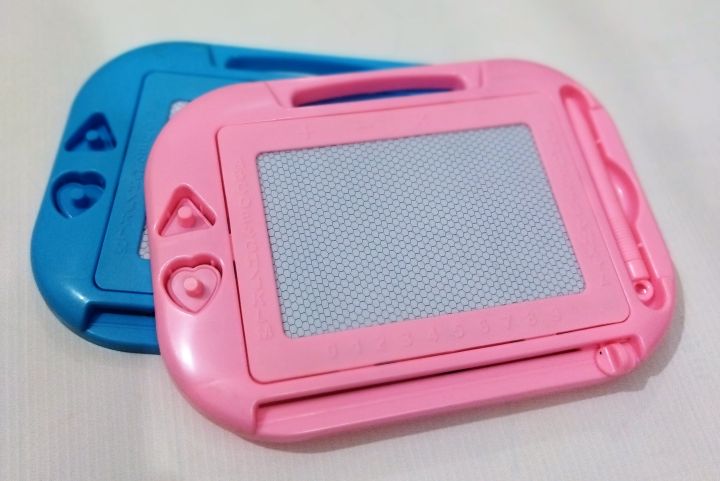 Magic%20Board%20Sketchpad%20for%20Kids%20Writing%20and%20Drawing%20Slate%20Board%20-%20Image%208