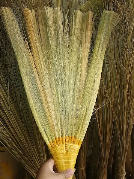 Pack%20of%203%20Phool%20Jharoo%20Broom%20for%20Dry%20Sweeping%20at%20Shop%20and%20Homes%20-%20Image%203