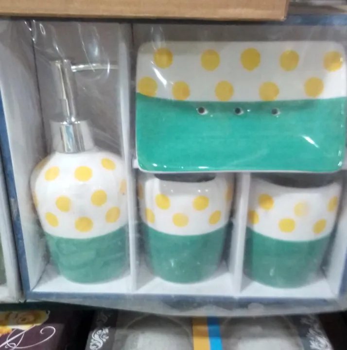 4%20Piece%20Bathroom%20Set%20-%20Image%202