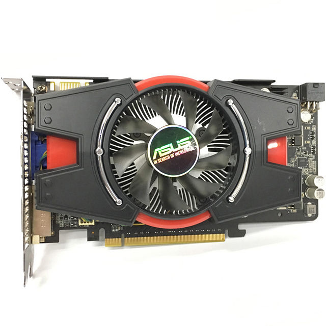GTX%20550%20TI%201GB%20DDR5%20192%20BIT%20GRAPHIC%20CARD%20-%20Image%204