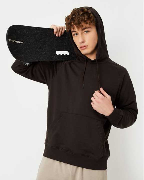 Winter%20Hoodies%20For%20Men's%20With%20Soft%20Cotton%20Fleece%20And%20Front%20Pouch%20Pockets%20-%20Image%204