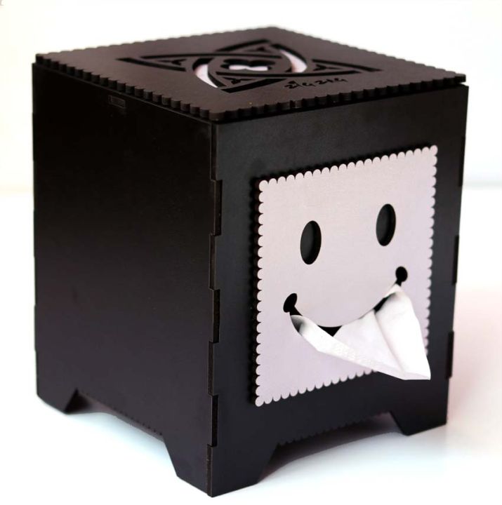 Wooden%20Smiley%20Face%20Tissue%20Box%20For%20Home%20&%20Office%20-%20Kids%20Room%20Fun%20Box%20-%20Image%202