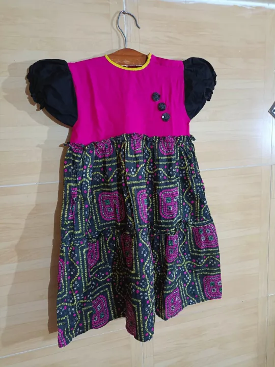 Cute%20Baby%20Frocks,%20Every%20day%20Wear%20Frocks,%20Handmade%20Little%20Girl's%20Summer%20Season%20Frocks,%20Baby%20Girl's%20Dress%20for%20Summer,%20Girl's%20Lawn%20Frocks%20and%20Tops%20for%20Hot%20Weather,%203%20to%205%20Years%20Girl's%20Beautiful%20Frocks,%20Dresses%20and%20Frocks%20for%20Little%20Princess%20-%20Image%204