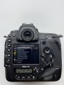 DSLR CAMERA D5 FULL FRAME BODY ONLY. 