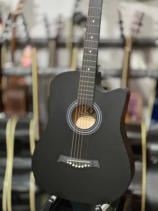 Acoustic%20Guitar%20With%20Free%20Bag%20+%20Many%20Accessories%20(%20Special%20OFFER%20)%20-%20Image%203