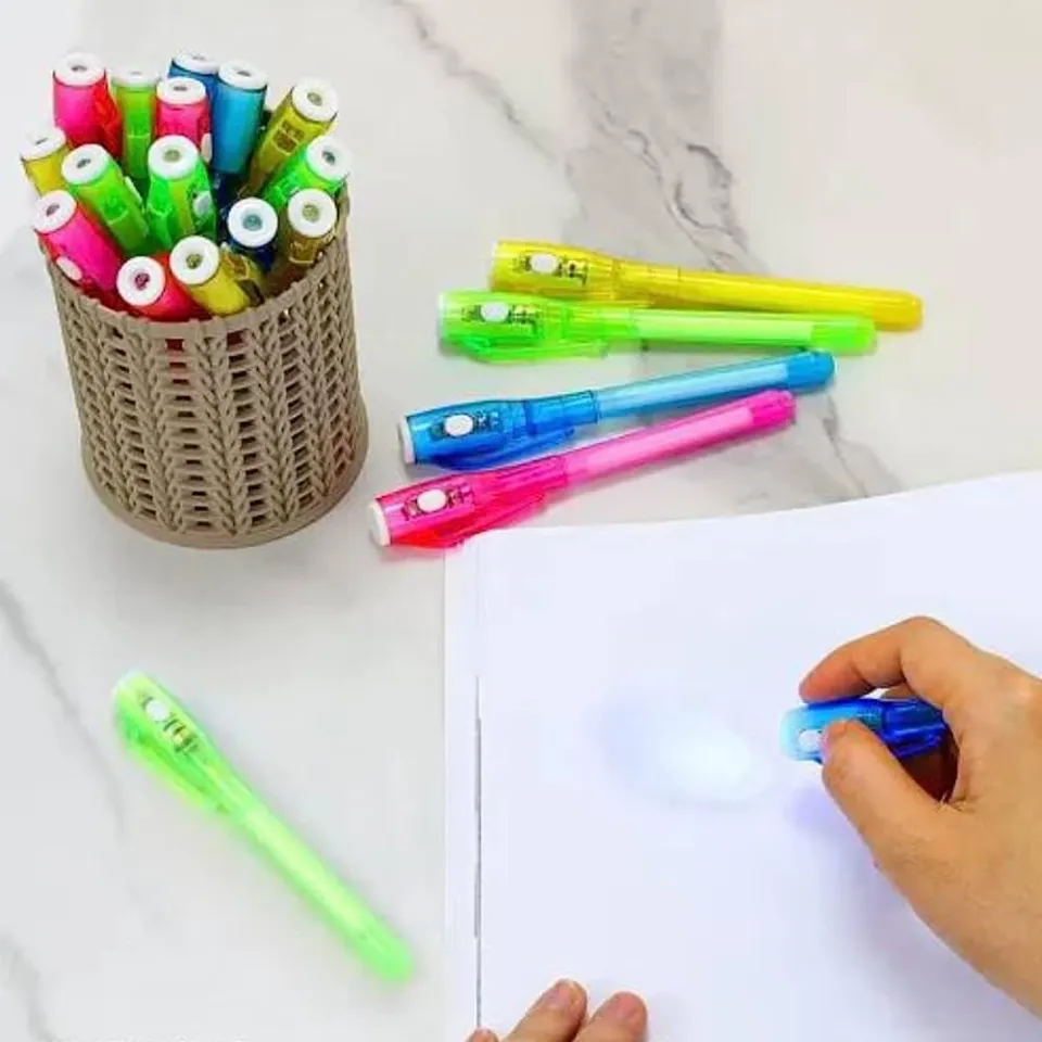Invisible ink pen for wedding invitations | Honestweddingadvice.com