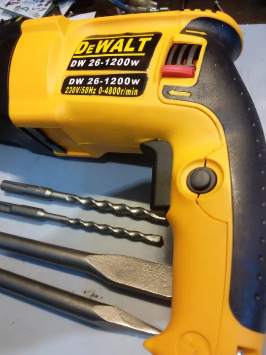 DeWalt%20Rotary%20Hammer%20Hilty%20Drill%2026mm%20-%201200watt%20-%20Image%205