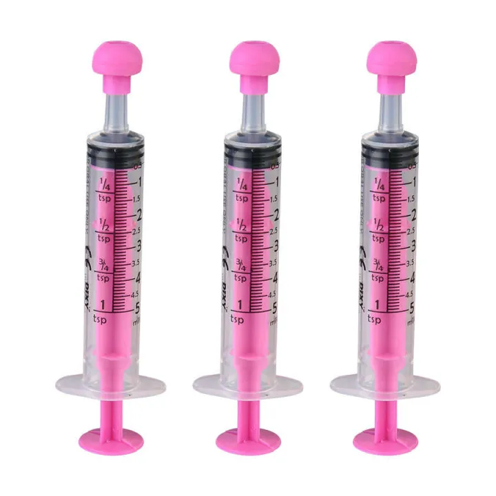 Oral%20children's%20feeding%20device,%20food%20grade%20material,%20needle%20free%20syringe,%20with%20lid%20syringe%20-%20Image%205