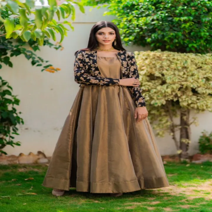Sleevesless%20Airline%20Long%20Maxi%20With%20Sequence%20Embroidered%20Seperate%20Koti%202Piece%20Dress%20For%20Women%20%20By%20Sultan%20-%20Image%202