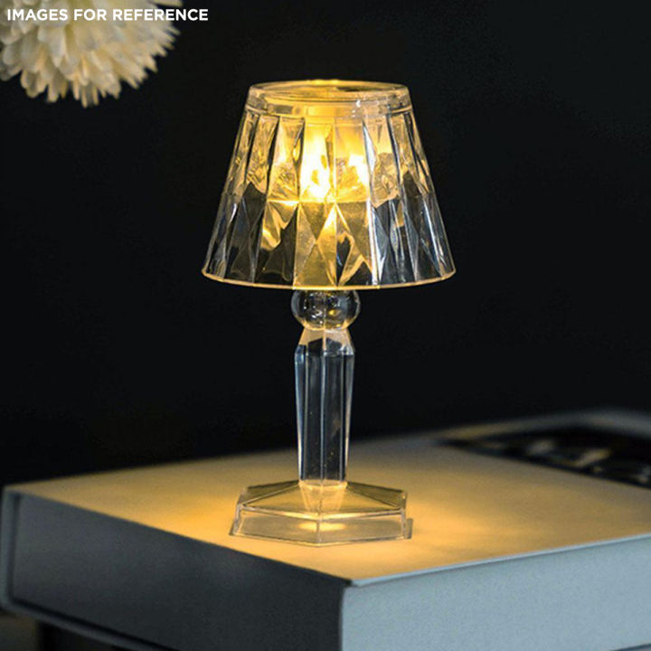 Battery%20Operated%20Crystal%20Diamond%20Desk%20LED%20Lamp,%20Modern%20Table%20Fancy%20Lamps,%20Mini%20Bedside%20Portable%20Lamp%20Shape%20Home%20Decor%20Night%20Light%20Bedrooms%20Tables%20Wear,%20Bedside%20Gift%20For%20Bedrooms%20Decoration,%20L.E.D%20Decorative%20Lights%20-%20Image%203