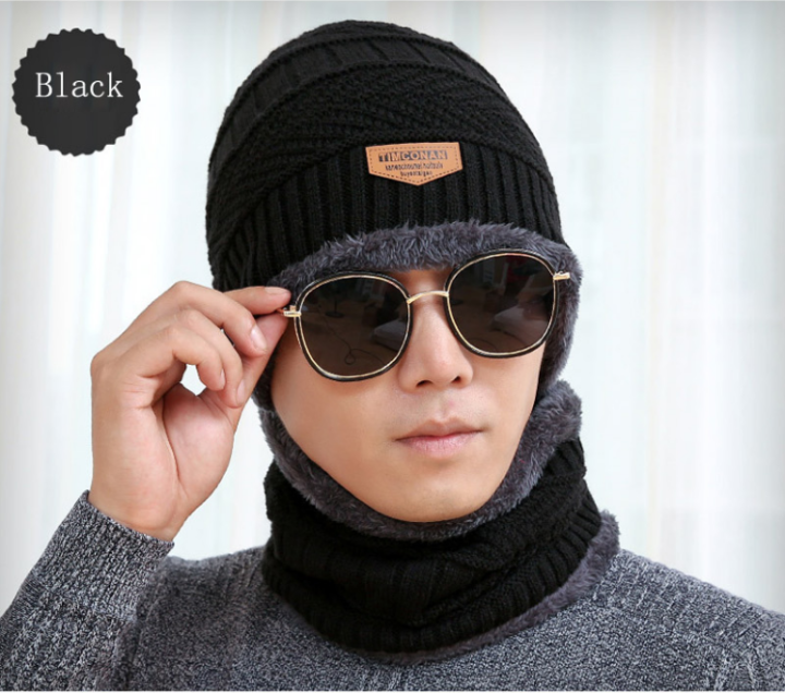Unisex%20Winter%20Wool%20Beanie%20with%20Neck%20Warmer%20Set%20-%20Warm,%20Stylish,%20Soft%20for%20Men%20and%20Women%20-%20Image%206