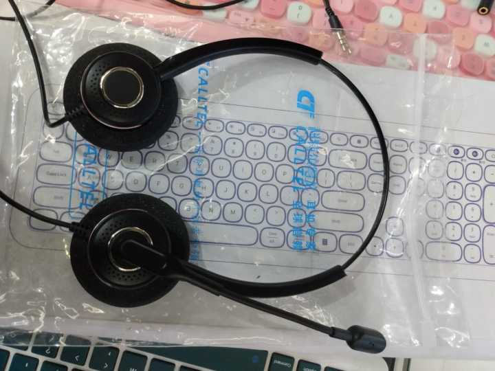 Headphone%20ANC%20mic%20-%20Image%209