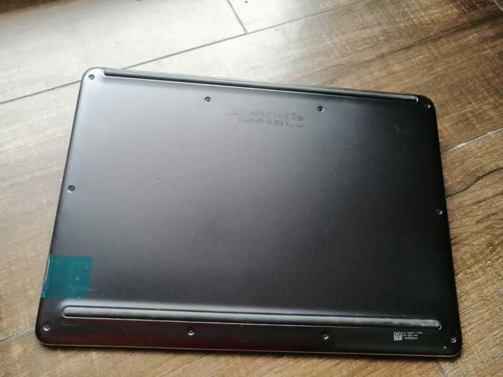 Dell%20Latitude%2013%20,%207350%20tablet%20Detachable%20Genuine%20Keyboard%20-%20Image%205