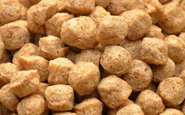 Soybean%20Dry%20Soya%20Chunks%20Soya%20badi%20Cooking%20130grams%20-%20Image%205