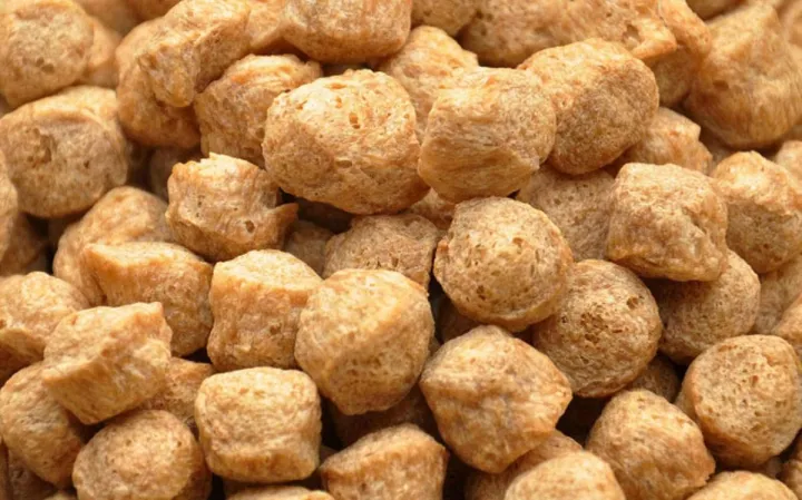 Soybean%20Dry%20Soya%20Chunks%20Soya%20badi%20Cooking%20130grams%20-%20Image%205