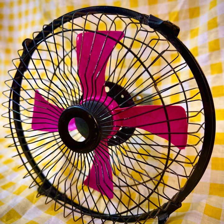 Small Table or Wall Fan - Steel Body Fan - Size 9 Inch-DC 12V